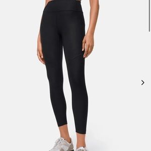 Outdoor voices warmup legging 7/8